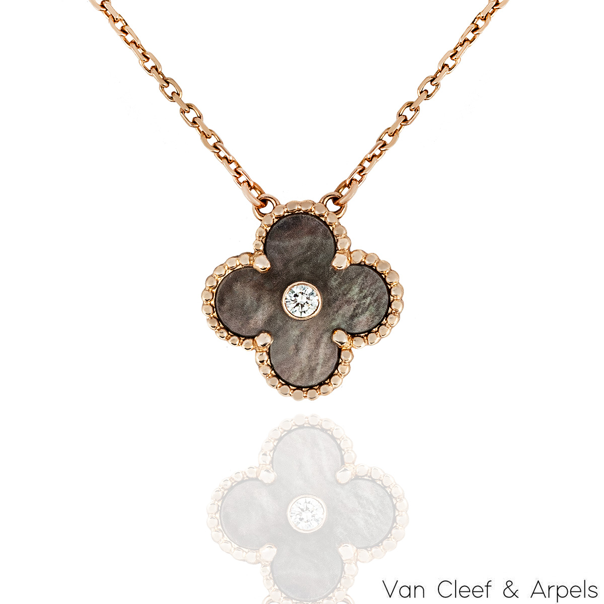 Van Cleef & Arpels Limited Edition 2014 Grey Mother Of Pearl Vintage Alhambra Holiday Pendant VCARO5SX00 Van Cleef & Arpels Limited Edition 2014 Grey Mother Of Pearl Vintage Alhambra Holiday Pendant VCARO5SX00